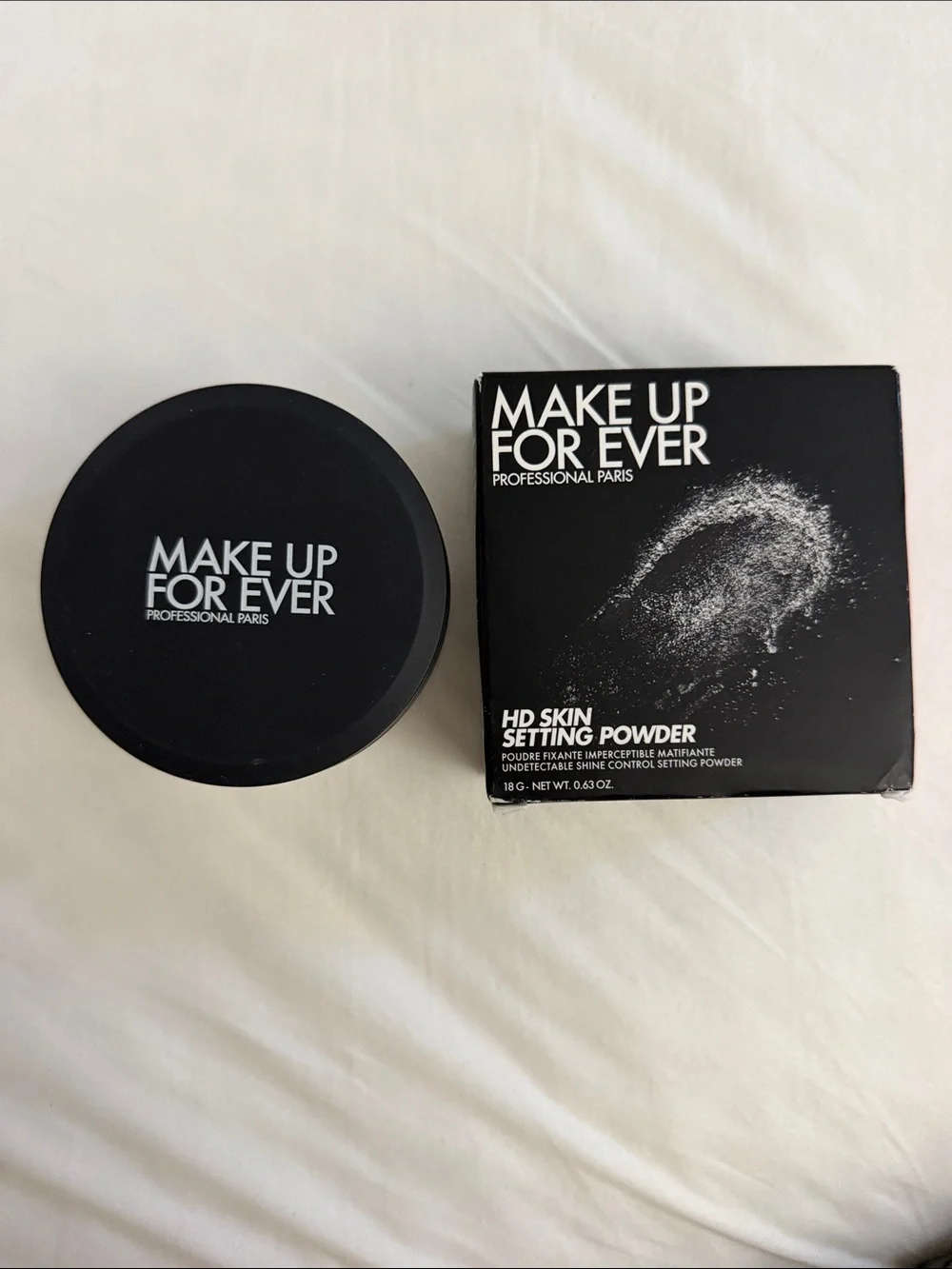 Make Up For Ever HD Skin Setting Powder in shade 0.1 Corrective Rose.